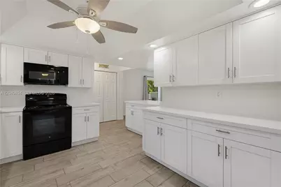 8020 SW 198th St, Cutler Bay, FL 33189 - Photo 10