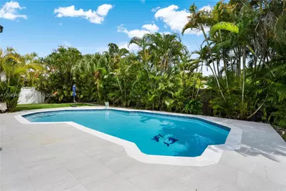 8020 SW 198th St, Cutler Bay, FL 33189 - Photo 30