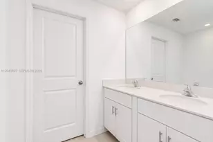 17809 Belforte CT, North Fort Myers, FL 33917 - Photo 8