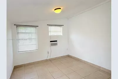 2461 NW 5th St #C, Miami, FL 33125 - Photo 8