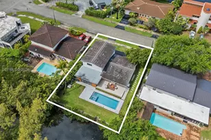 19731 NE 24th Ave, Miami, FL 33180 - Photo 52