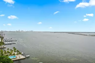 2333 Brickell Ave, Miami, FL 33129 - Photo 2