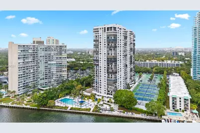 2333 Brickell Ave #1909, Miami, FL 33129 - Photo 24