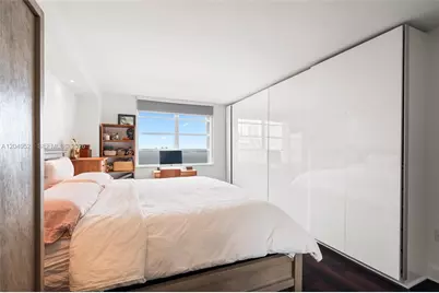 2333 Brickell Ave #1909, Miami, FL 33129 - Photo 14
