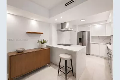 2333 Brickell Ave #1909, Miami, FL 33129 - Photo 6