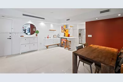 2333 Brickell Ave #1909, Miami, FL 33129 - Photo 4