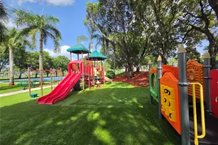 11310 NW 61st St, Doral, FL 33178 - Photo 46