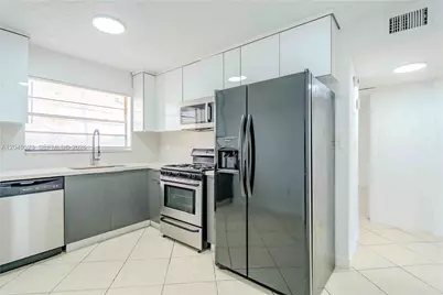 3265 Virginia St #15, Miami, FL 33133 - Photo 6