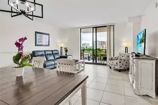 55 Merrick Wy, Coral Gables, FL 33134 - Photo 8