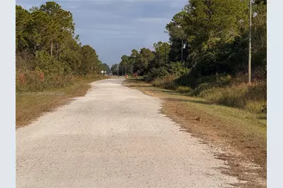 775 S Hacienda St, Clewiston, FL 33440 - Photo 2