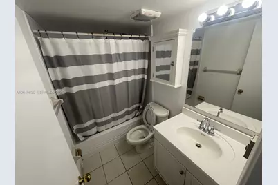 807 Twin Lakes Dr #32-G, Coral Springs, FL 33071 - Photo 14