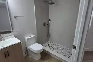 771 N Pine Island Rd, Plantation, FL 33324 - Photo 20