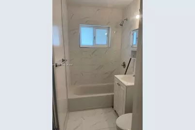 1400 NW 15th Ct, Fort Lauderdale, FL 33311 - Photo 12