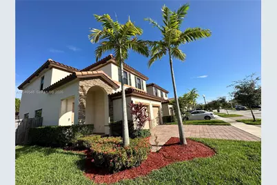 116 NE 25th Ave, Homestead, FL 33033 - Photo 1