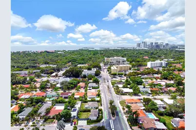 2195 SW 25th Ter, Miami, FL 33133 - Photo 24