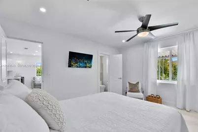 2195 SW 25th Ter, Miami, FL 33133 - Photo 48