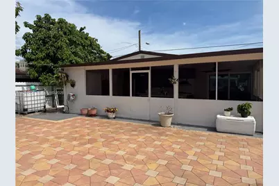 2642 Atlantic Ave, Opa Locka, FL 33054 - Photo 26