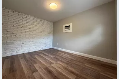 10335 NW 2nd Ct #1, Miami, FL 33150 - Photo 14