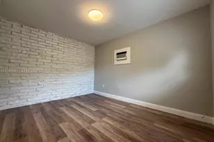 10335 NW 2nd Ct, Miami, FL 33150 - Photo 14