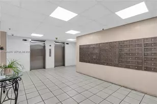 5055 NW 7th St, Miami, FL 33126 - Photo 18