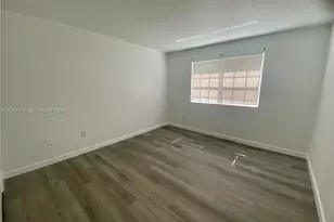 215 SW 117th Terrace, Pembroke Pines, FL 33025 - Photo 10