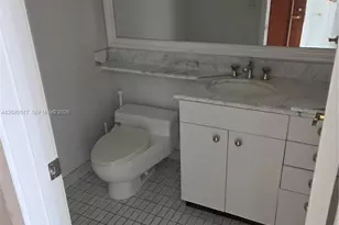 19355 Turnberry Way, Aventura, FL 33180 - Photo 20
