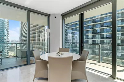 88 SW 7th St #2401, Miami, FL 33130 - Photo 26