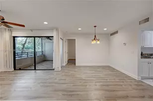 9858 NW 3rd St, Plantation, FL 33324 - Photo 18