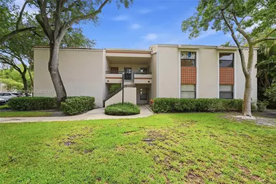 9858 NW 3rd St #9858, Plantation, FL 33324 - Photo 34
