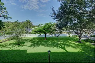 9858 NW 3rd St, Plantation, FL 33324 - Photo 38