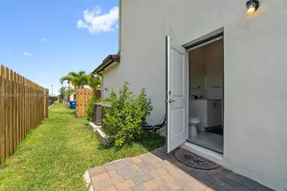 24242 SW 119th Pl, Homestead, FL 33032 - Photo 32