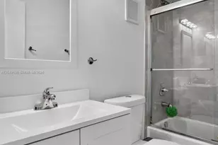 365 Fern Dr, Weston, FL 33326 - Photo 26