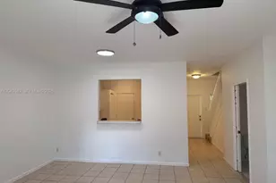 9064 NW 54th St, Sunrise, FL 33351 - Photo 8