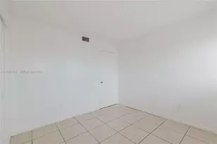 2020 NW 119th St, Miami, FL 33167 - Photo 12