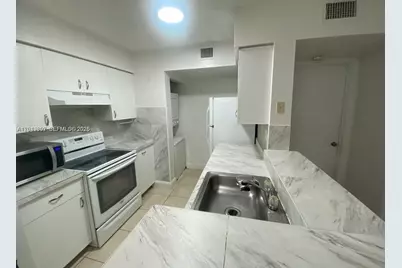 15221 SW 80th St #310, Miami, FL 33193 - Photo 4