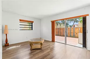 13745 SW 84th St, Miami, FL 33183 - Photo 8