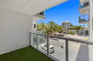 2457 Collins Ave, Miami Beach, FL 33140 - Photo 20