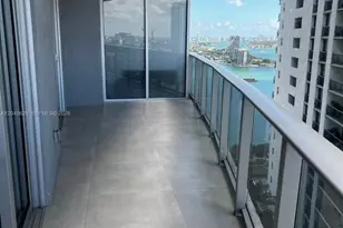 488 NE 18th St, Miami, FL 33132 - Photo 4