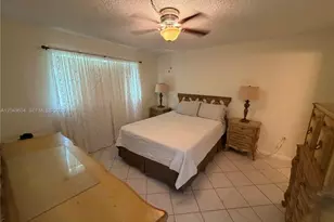 8135 Sunrise Lakes Blvd, Sunrise, FL 33322 - Photo 24