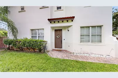 1073 NE 30th Ave, Homestead, FL 33033 - Photo 4