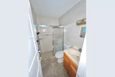 2201 Scott St #B, Hollywood, FL 33020 - Photo 16