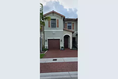 3409 W 104th Ter, Hialeah, FL 33018 - Photo 1