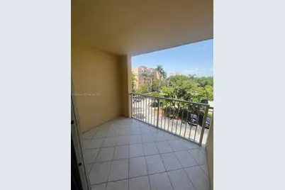 19601 E Country Club Dr #7405, Aventura, FL 33180 - Photo 4