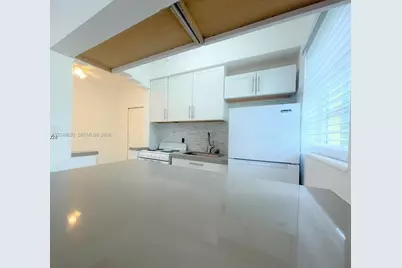 1021 Euclid Ave #9, Miami Beach, FL 33139 - Photo 6