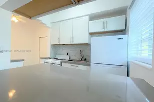 1021 Euclid Ave, Miami Beach, FL 33139 - Photo 6