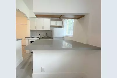 1021 Euclid Ave #9, Miami Beach, FL 33139 - Photo 8