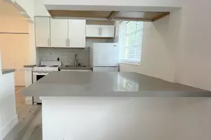 1021 Euclid Ave, Miami Beach, FL 33139 - Photo 8