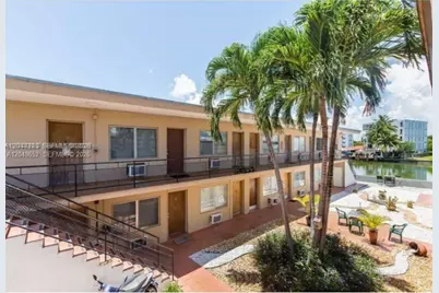8210 Byron Ave #9, Miami Beach, FL 33141 - Photo 2