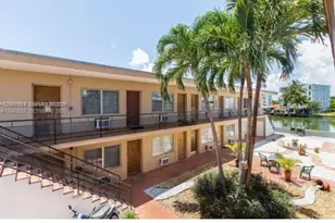 8210 Byron Ave, Miami Beach, FL 33141 - Photo 2