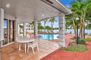 2851 N Oakland Forest Dr, Oakland Park, FL 33309 - Photo 24